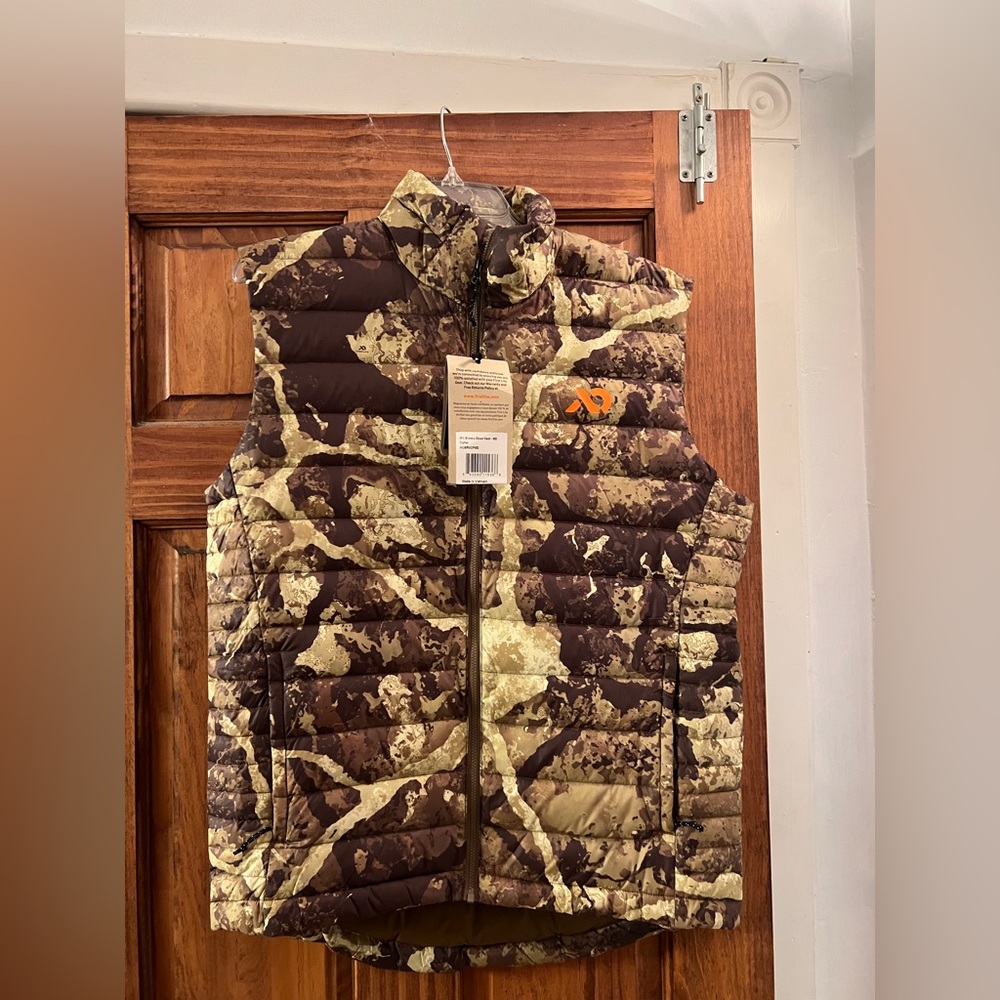 First Lite Womens Brooks Down Vest - NEW WITH TAGS